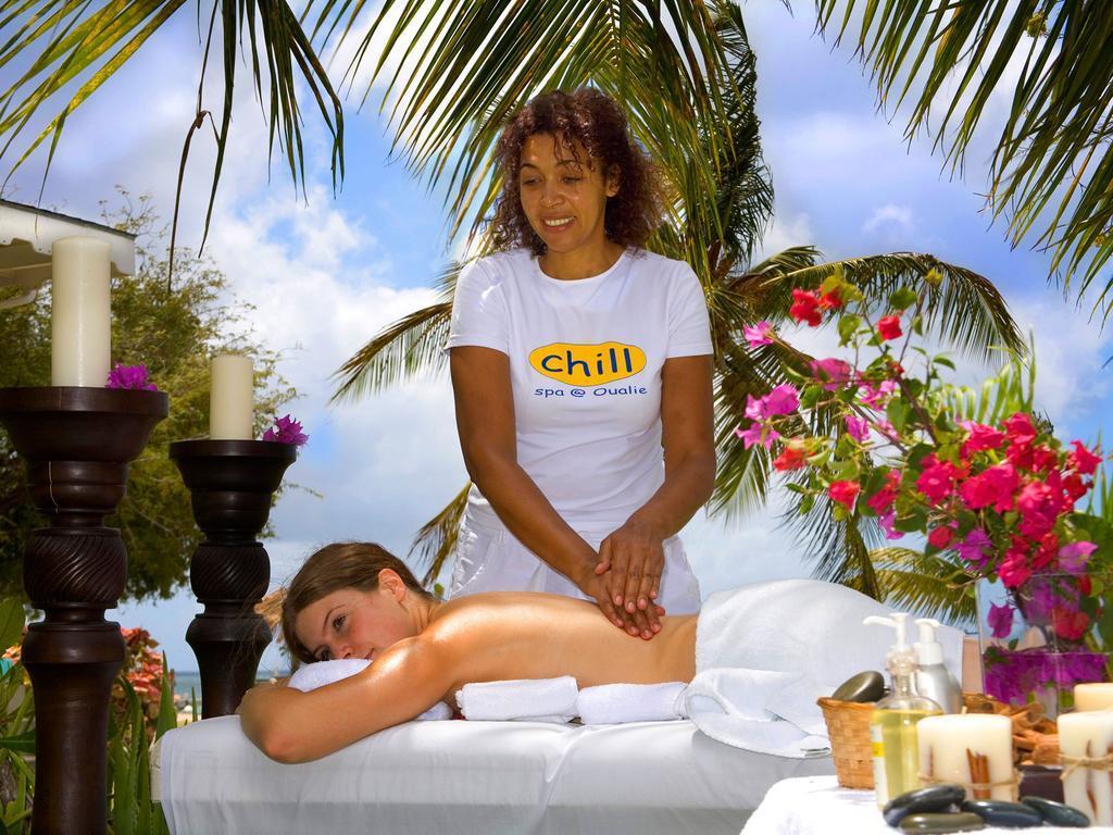 נוויס Oualie Beach Resort מראה חיצוני תמונה